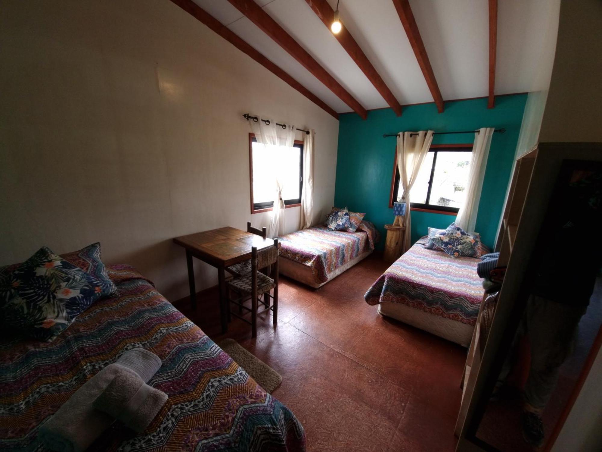 Hostal Vieroto Hanga Roa Buitenkant foto