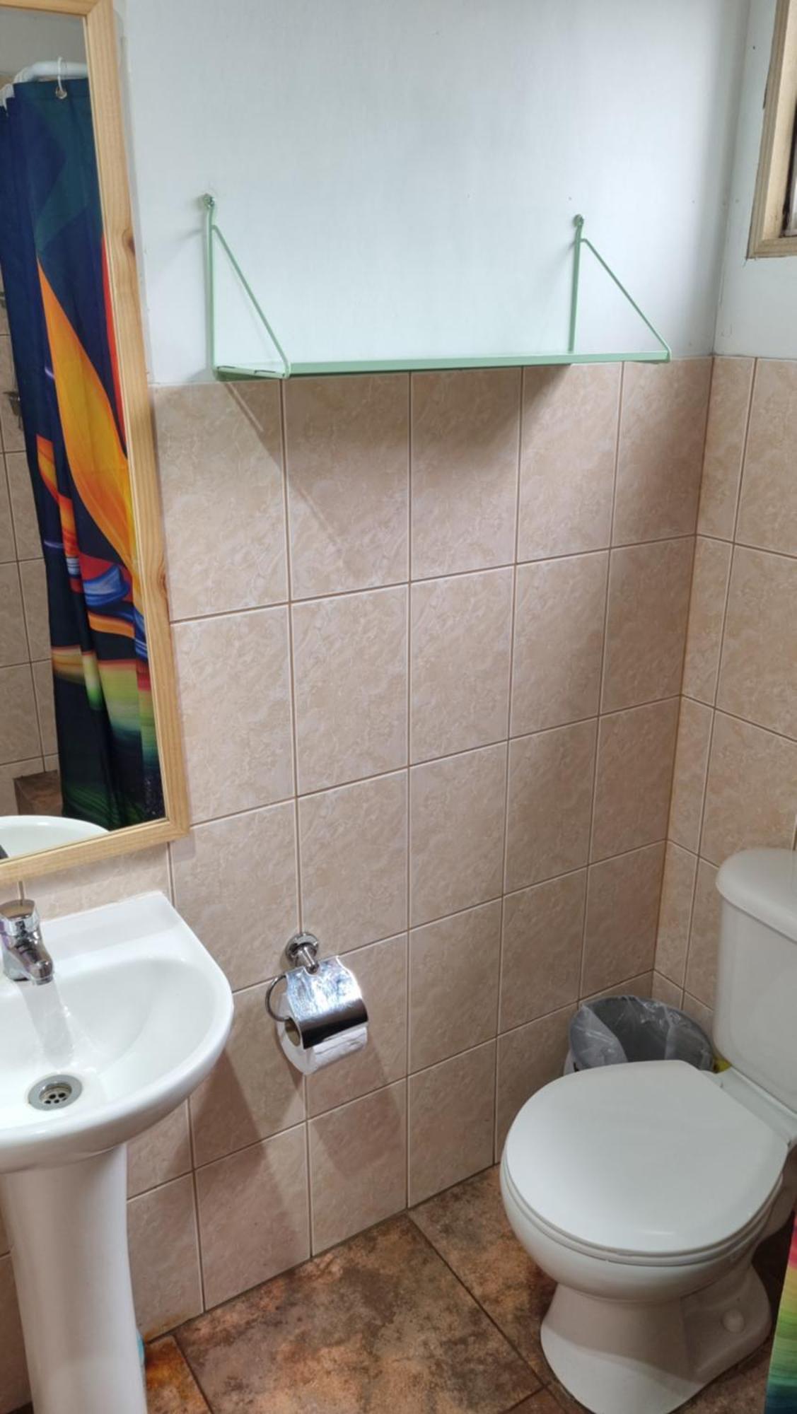 Hostal Vieroto Hanga Roa Buitenkant foto